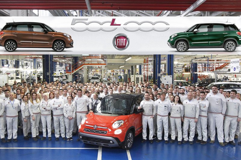 Kragujevška tovarna praznuje 500.000 izdelanih Fiatov 500L (foto: FCA)