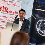 Anej Ferko iz Centra mobilnosti Špan, je predstavil blagovno znamko Toyo (foto: Saša Kapetanovič)