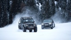 Jaguar in Land Rover ponujata vpogled v svet tajnega agenta 007