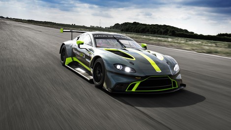 Aston Martin napoveduje novo generacijo dirkalnikov za zasebne voznike