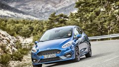 Novo v Sloveniji: Ford Fiesta ST in prenovljeni Ford Mustang