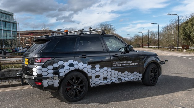 Jaguar in Land Rover postavljata tehnologijo avtonomne vožnje na novo raven (foto: Jaguar-Land Rover)