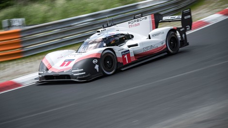 Meje so prestavljene: Porsche 919 Hybrid Evo je nov najhitrejši avtomobil na Nürburgringu!