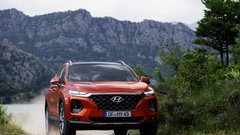 Novi Hyundai Santa-Fe si še bolj želi terenske vožnje