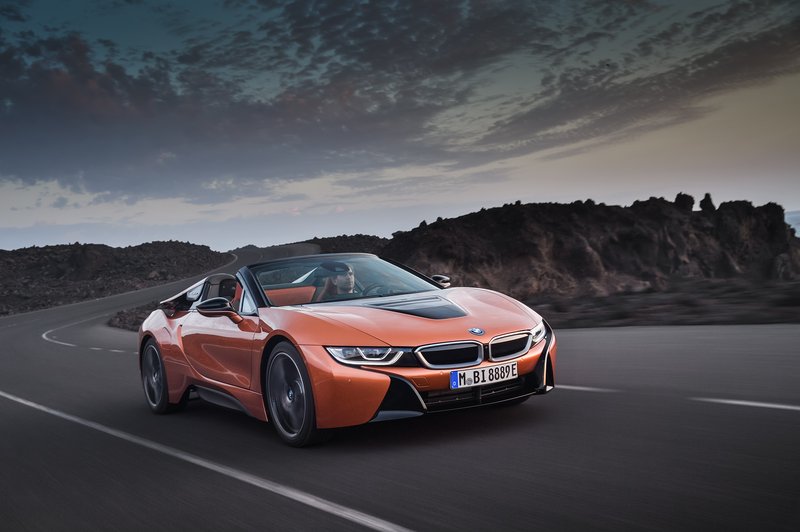 Prihodnja generacija BMW i8 bi lahko imela bencinski štirivaljni motor (foto: BMW)