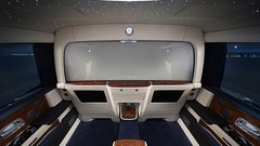 Rolls-Royce predstavlja 'zasebni apartma' v podaljšanem Phantomu