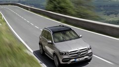 Mercedes-Benz GLE prinaša novo raven udobja v terenski vožnji