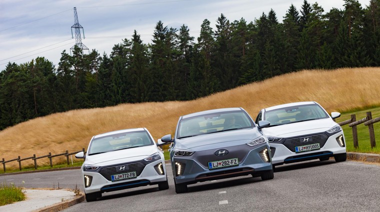 Primerjalni test: Hyundai Ioniq hibrid, priključni hibrid in EV (foto: Saša Kapetanovič)