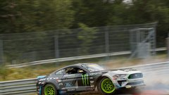 Video: Ford Mustang je 'predriftal' severno pentljo dirkališča Nürburgring