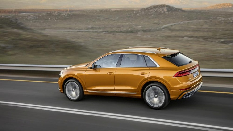 Izšel je novi Avto magazin! Testi: Audi A6, Lexus LS, Ford Mustang Convertible, Volkswagen Golf GTI
