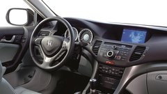 Več sloga, manj praktičnosti: Honda Accord VIII (2008–2015)