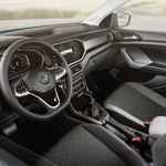 Volkswagen T-Cross je mladosten, varen, praktičen, intuitiven in 'kul' avtomobil (foto: VW)