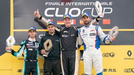 Boštjan Avbelj z dvojno zmago zaključuje letošnjo sezono Clio Cup
