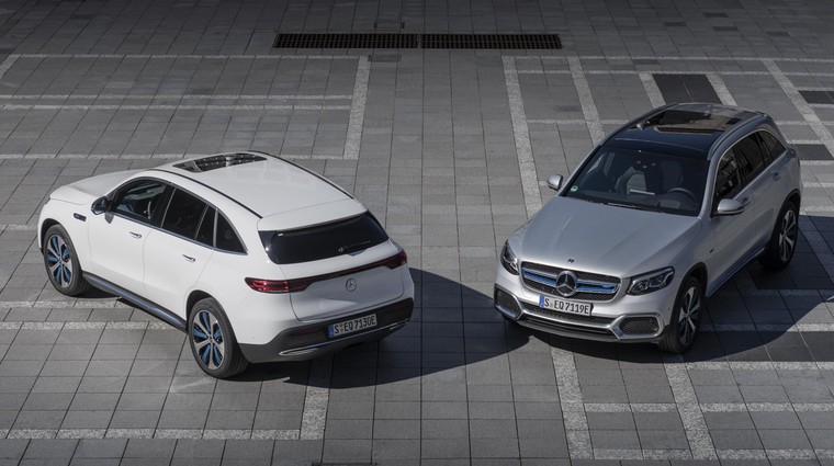 Je Mercedes GLC F-Cell priključni hibrid ali električni avtomobil? (foto: Daimler)
