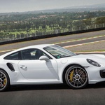 Porsche se poslavlja od aktualnega 911 z oznako 991 ... (foto: Porsche)