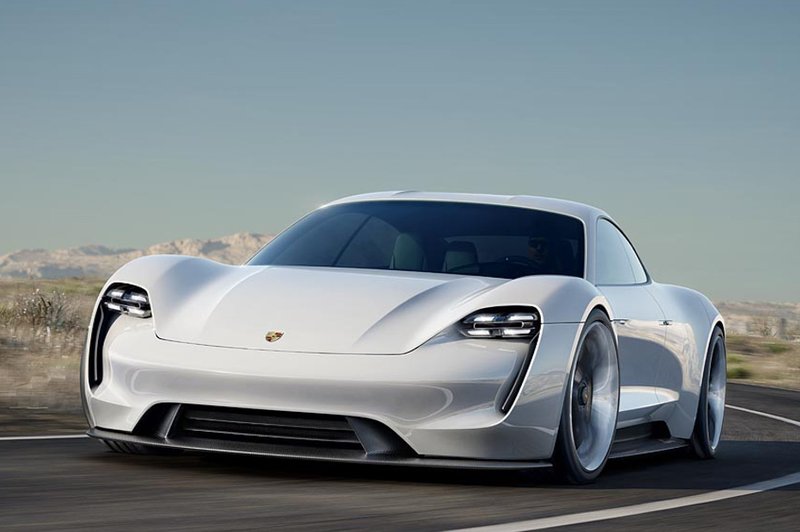 Porsche bo najdražjo različico električnega Taycana poimenoval Turbo (foto: Porsche)