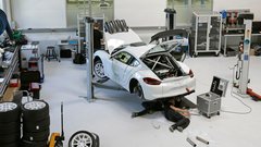 Porsche se vrača v svet relija