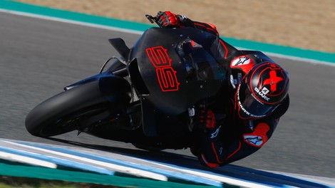 Moto GP: Lorenzo poškodovan tik pred predstavitvijo novega dirkalnika