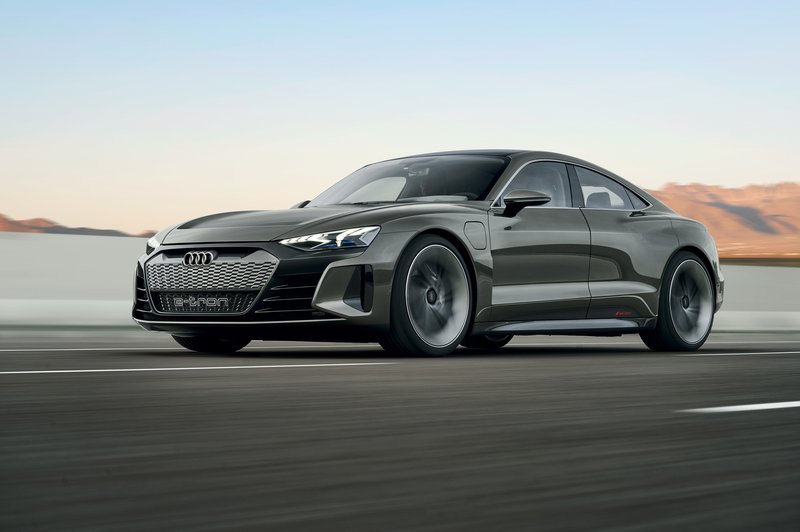 Avtomobilski proizvajalci s TV-oglasi (znova) navdušili na Super Bowlu (foto: Audi)