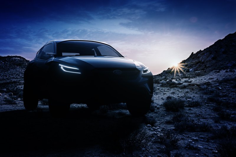 Subaru Viziv Adrenaline Concept odlaga tančico (foto: Subaru)