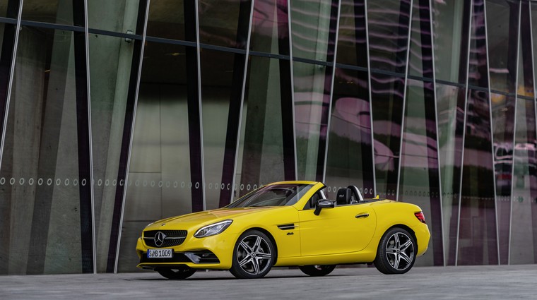 Mercedes-Benz SLC odhaja v pokoj v slogu (foto: Daimler AG)