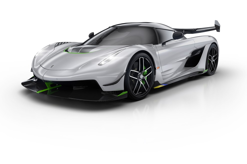 Švedski hiperšportnik z revolucionarno tehnologijo presegel samega sebe (foto: Koenigsegg)