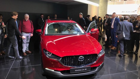 Ženeva 2019: Mazda predstavlja še tretjega športnega križanca