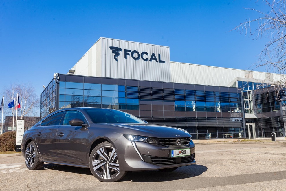 Izšel je novi Avto magazin! Testi: Peugeot 508, Mitsubishi Outlander PHEV, Audi A1 Sportback, Citroen C5 Aircross