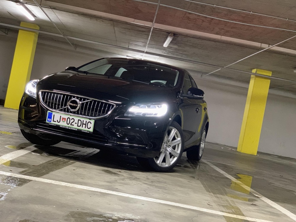 Izšel je novi Avto magazin! Testi: Peugeot 508, Mitsubishi Outlander PHEV, Audi A1 Sportback, Citroen C5 Aircross