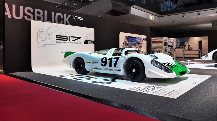 Porsche praznuje 50. obletnico dirkalnika 917 - tudi z novim prototipom (foto: Porsche)