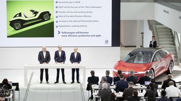 Volkswagen bo še pospešil prehod v novo obdobje, tudi na račun zmanjševanja delovnih mest (foto: Volkswagen)