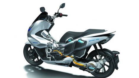 Bo japonska četverica uvedla enotne baterije za eletkrične motocikle?