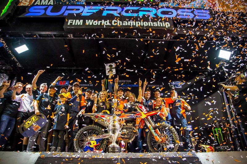 Monster Energy Supercross: Webb je novi svetovni prvak! (video) (foto: Simon Cudby (KTM))