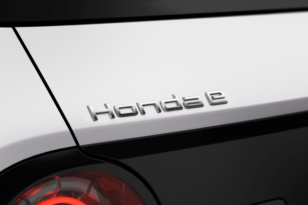 Hondin električni malček bo preprosto poimenovan Honda e