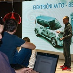 Prva uspešna delavnica o e-mobilnosti za voznike in (bodoče) lastnike uspešno pod streho (foto: Saša Kapetanovič)