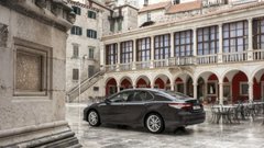 Novo v Sloveniji: Toyota Camry