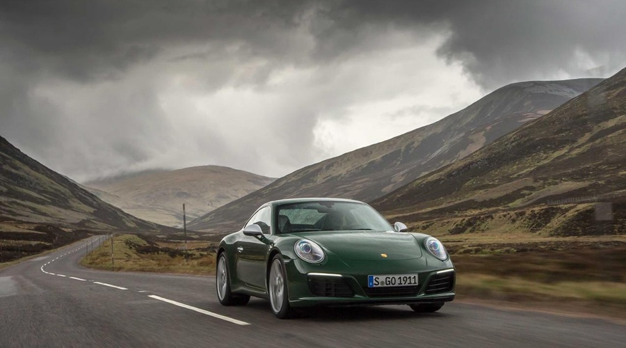 Porsche bo nove 911-ice ponesel v preteklost (foto: Porsche)
