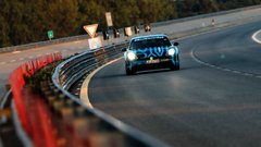 Porsche Taycan opravil še zadnji veliki preizkus pred razkritjem