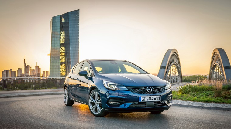 Prenovljena Astra le še z 1,5- (in manj) litrskimi motorji (foto: Opel)