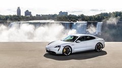 Porsche Taycan se naposled (skoraj) ni spremenil