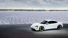 Porsche Taycan se naposled (skoraj) ni spremenil