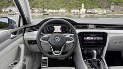 Volkswagen Passat in Passat GTE - Več je bolje