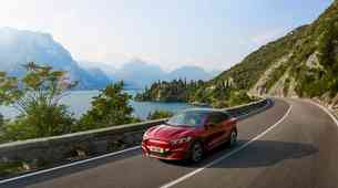 SVETOVNA PREMIERA: Ford predstavil električnega Mustanga z dosegom 600 kilometrov!