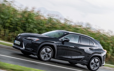 Lexus UX