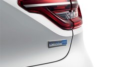 (Priključno)hibridna Clio in Captur prinašata tehnologijo iz Formule 1