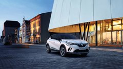 (Priključno)hibridna Clio in Captur prinašata tehnologijo iz Formule 1