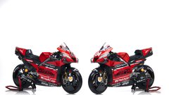 Ducati prvi predstavil dirkača in motocikel