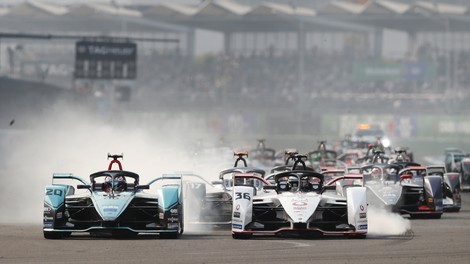 Formula E: Mitch Evans brez težav do prve letošnje zmage