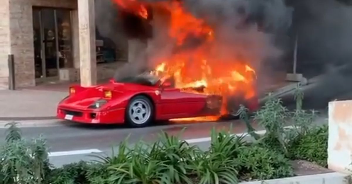 Video: Ferrari F40 izginil v plamenih - Avto-magazin.si