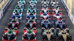 Uradno: Formula E prihodnje leto brez (obveznih) novih dirkalnikov